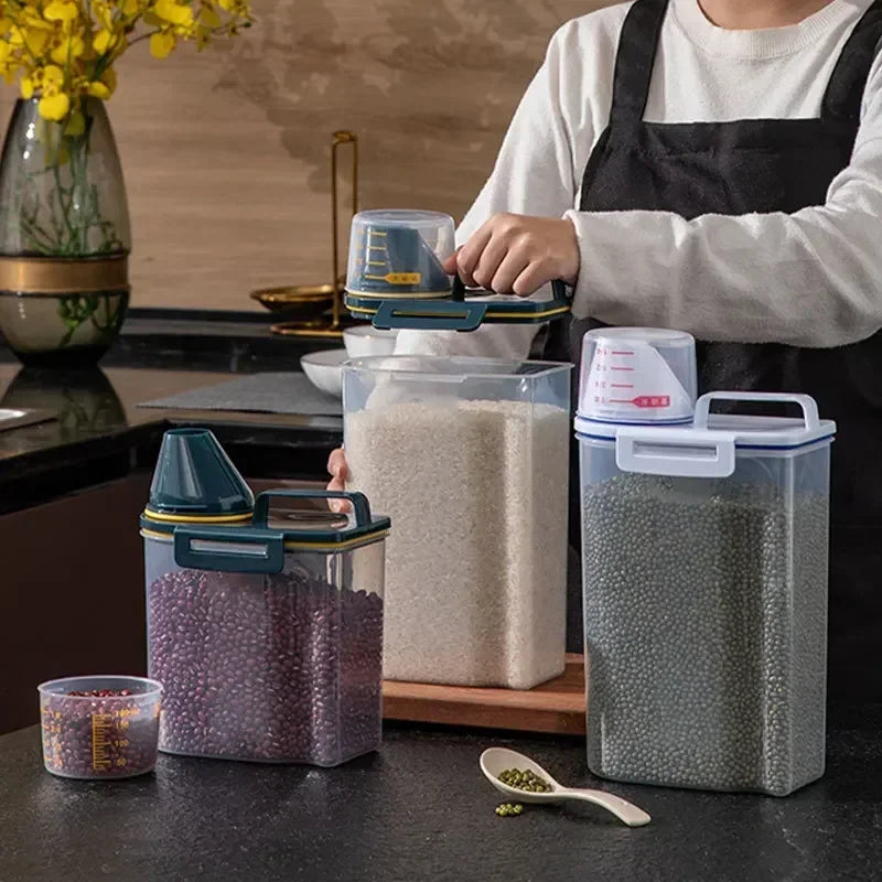 FreshSeal Pet Food Container