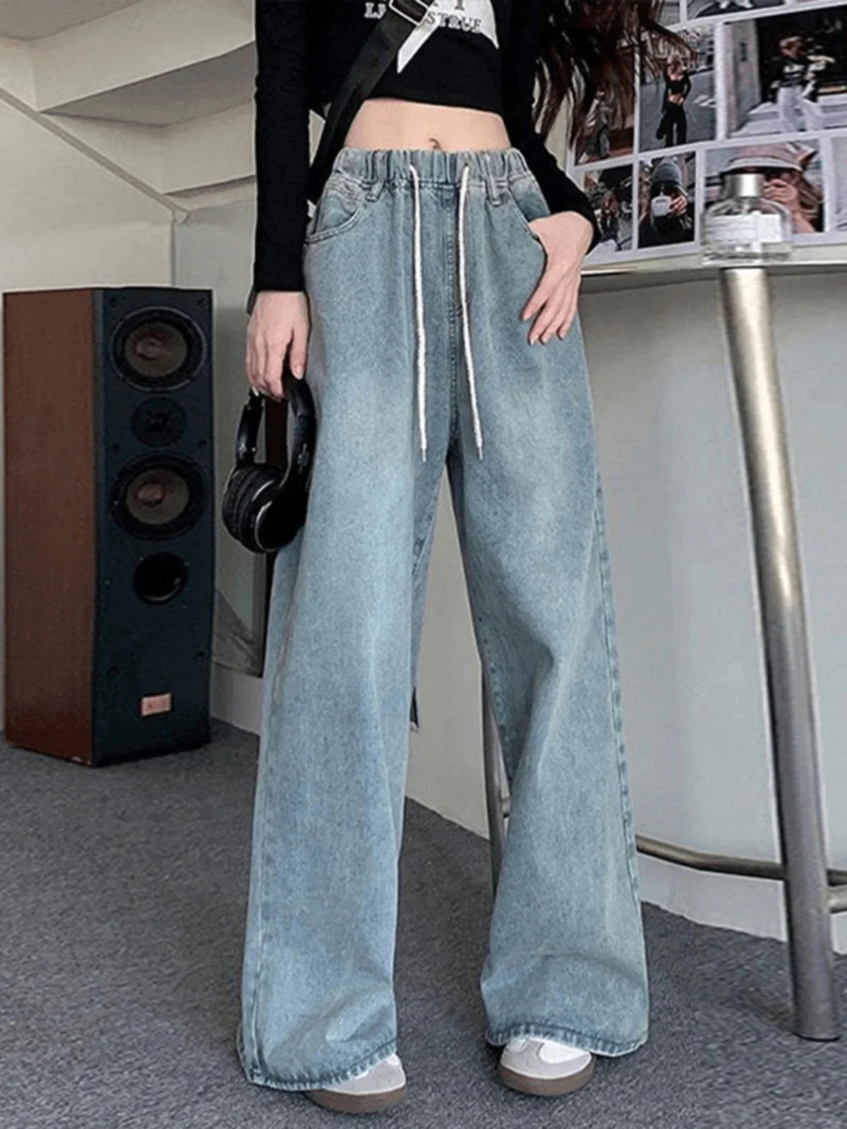 UrbanFlow Wide-Leg Jeans