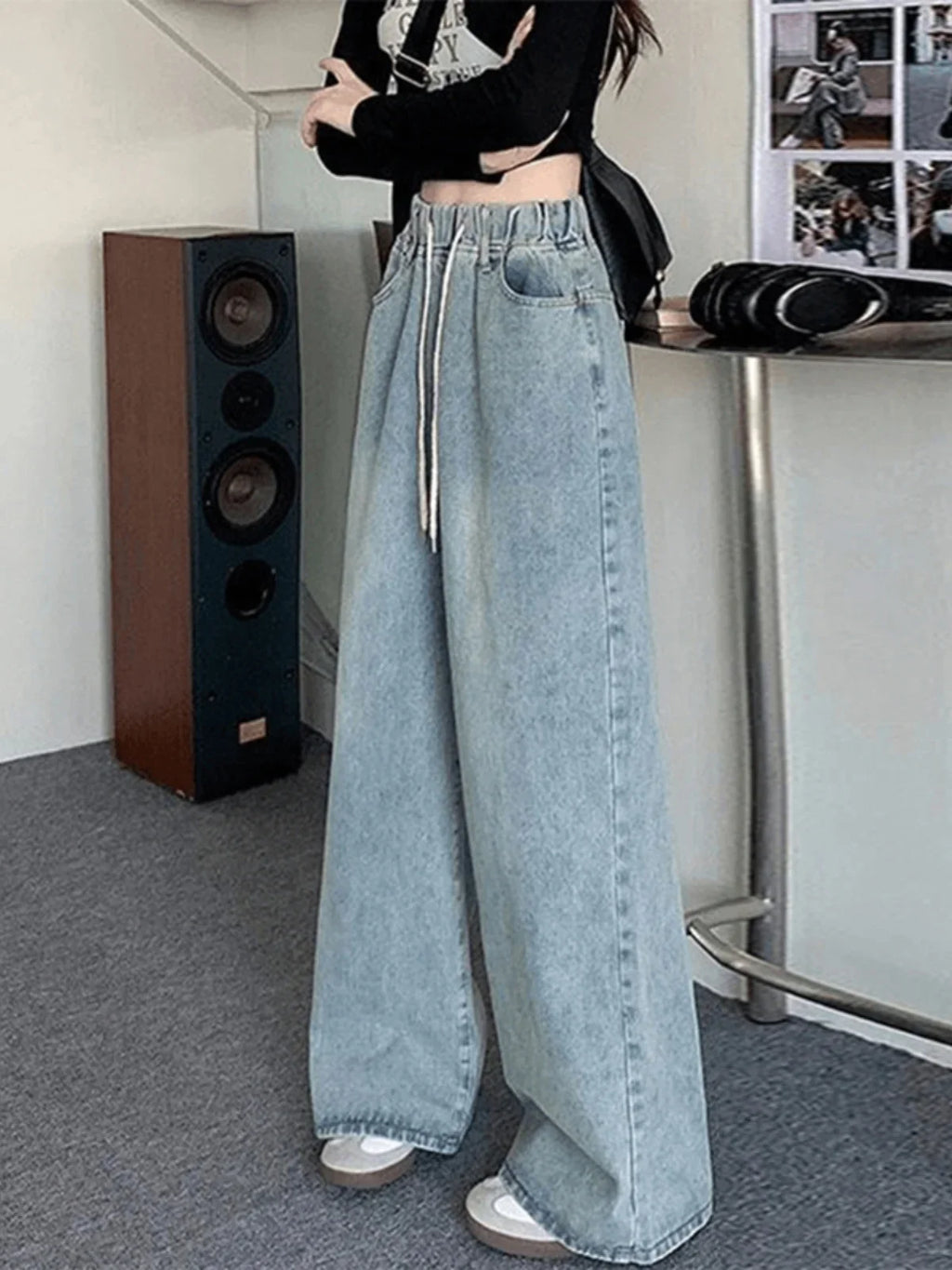 UrbanFlow Wide-Leg Jeans